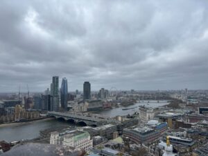 9068e03b-8438-4563-bd1f-e70a437c18e3